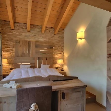 Hotel Bait De Angial Ливиньо Экстерьер фото
